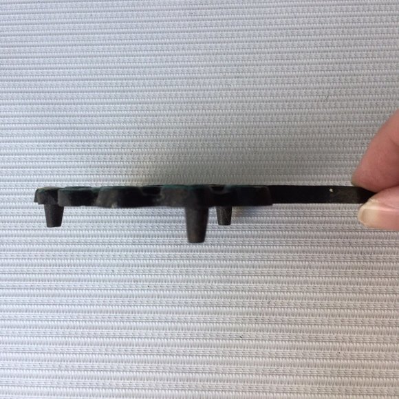 Small Cast Iron Metal Trivet Footed Spoon Rest Tree of Life Painted Ornate Green - Picture 12 of 12